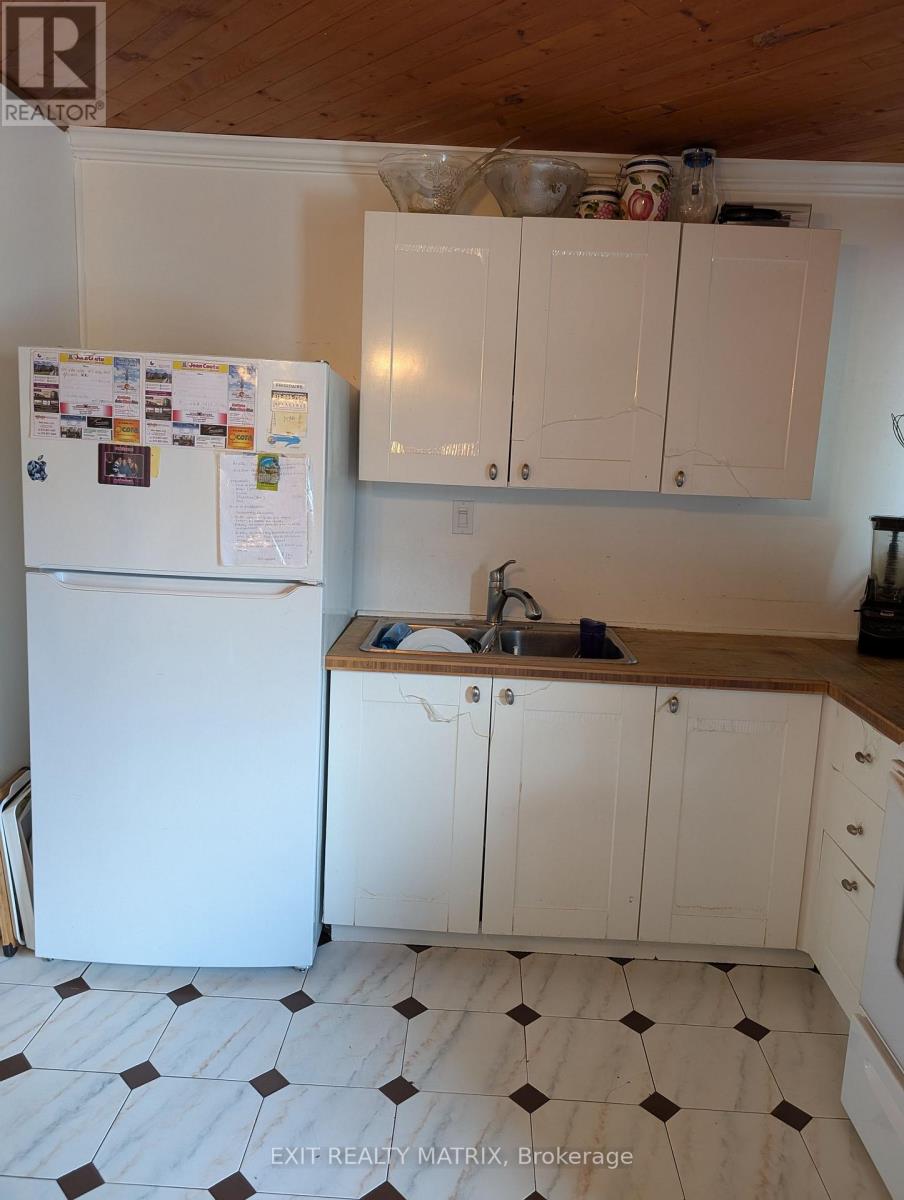 Property at 393 DONALD STREET image 3