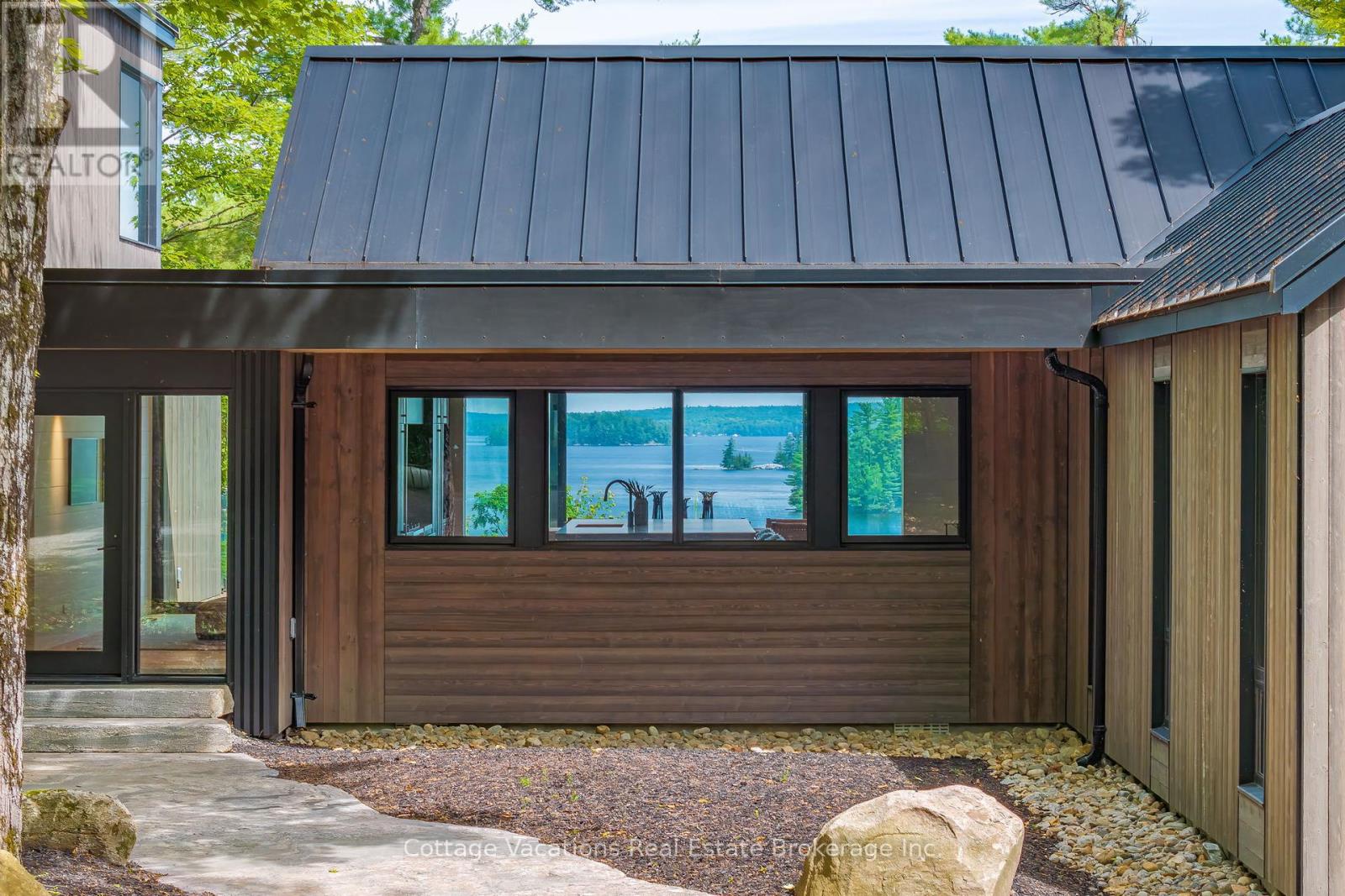 2 - 1053 Brackenrig Road, Muskoka Lakes, Ontario  P0B 1M0 - Photo 2 - X12265028