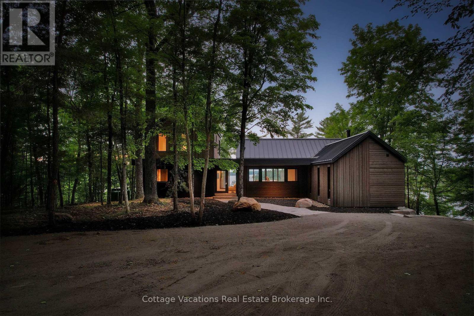 2 - 1053 Brackenrig Road, Muskoka Lakes, Ontario  P0B 1M0 - Photo 41 - X12265028