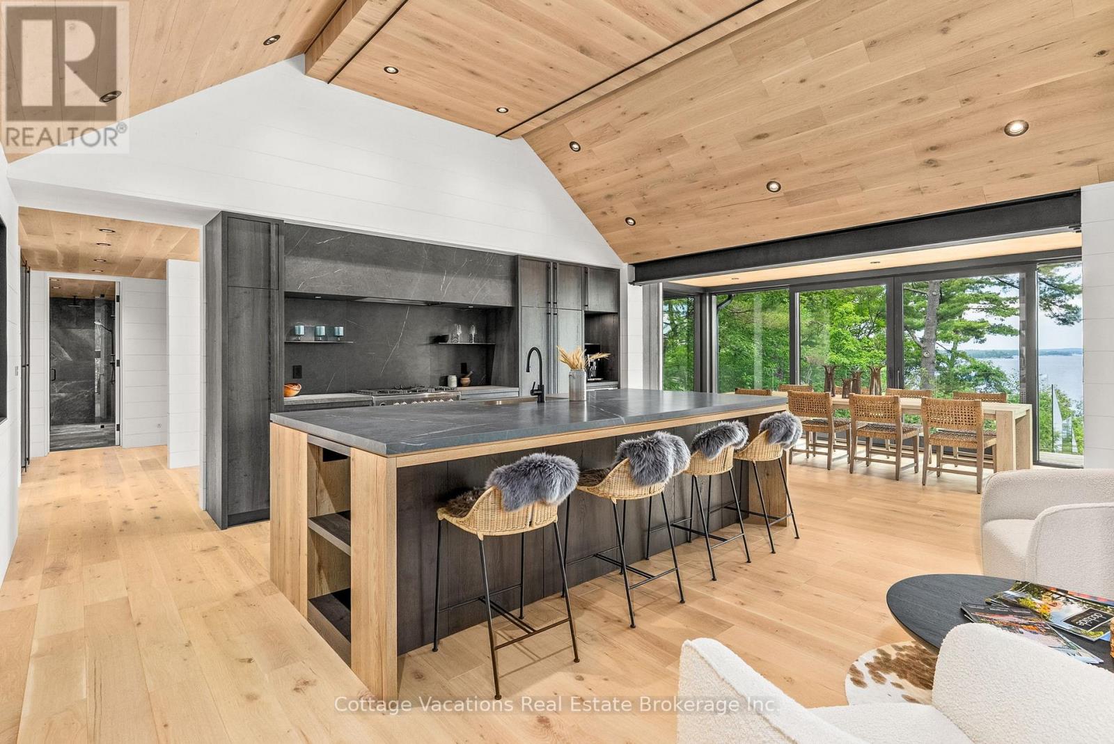 2 - 1053 Brackenrig Road, Muskoka Lakes, Ontario  P0B 1M0 - Photo 7 - X12265028