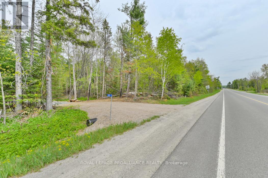 1031 Road 506, North Frontenac, Ontario  K0H 1K0 - Photo 2 - X12265078