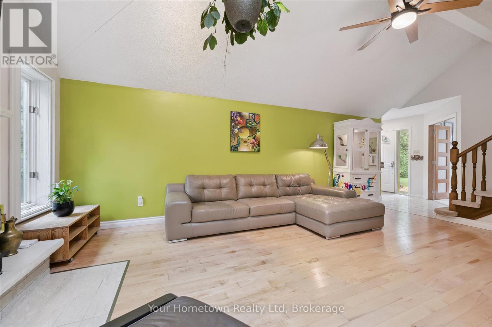 6258 Wellington Rd. 26 Road, Centre Wellington, Ontario  N0B 1J0 - Photo 6 - X12265059