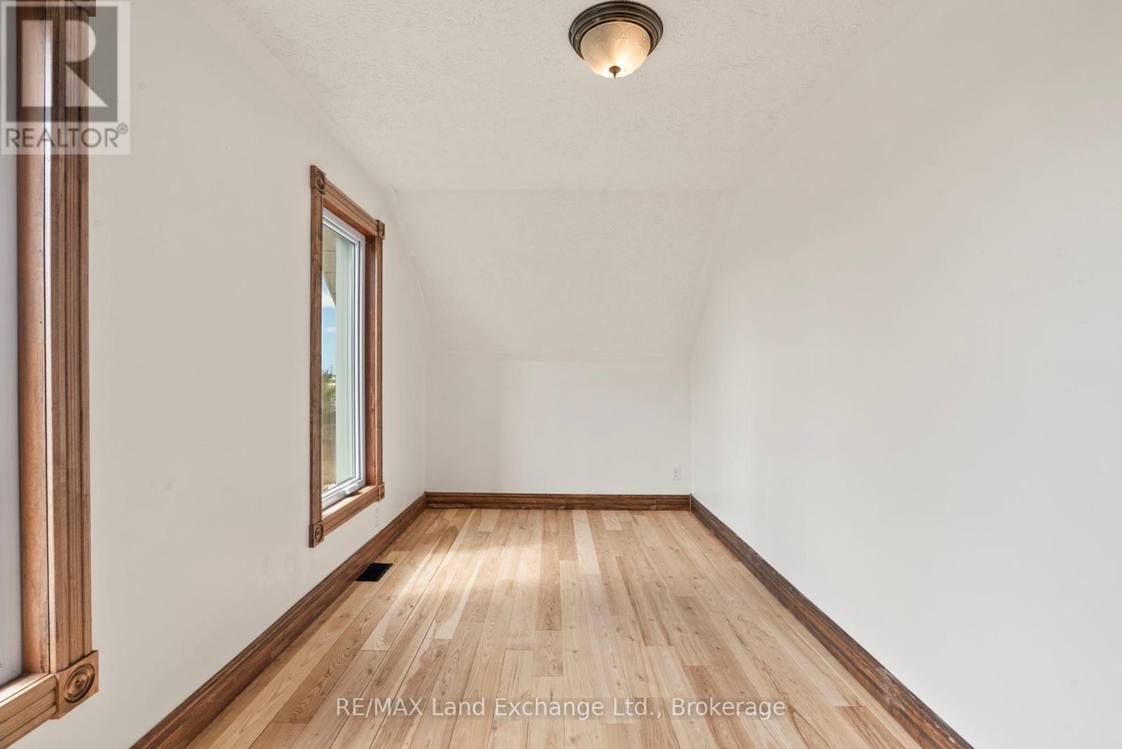 2344 Bruce Road 20, Kincardine, Ontario  N0G 2T0 - Photo 32 - X12091142