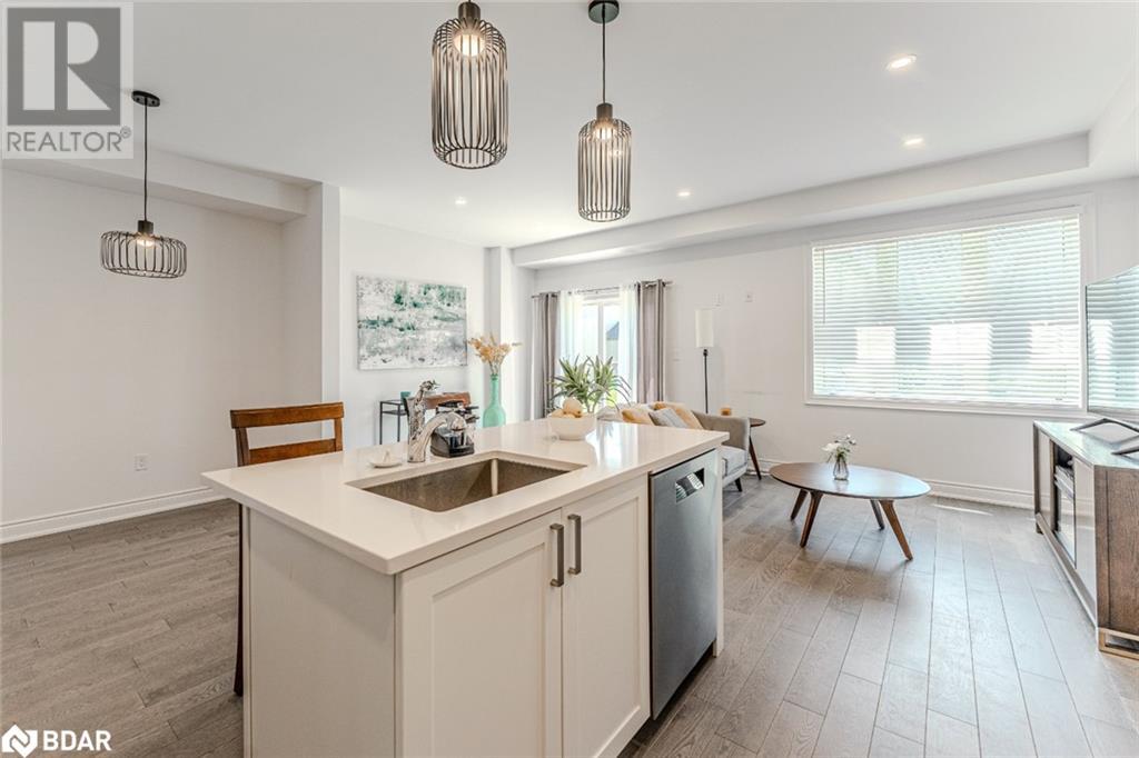 20 Lisa Street, Wasaga Beach, Ontario  L9Z 0K8 - Photo 10 - 40748300