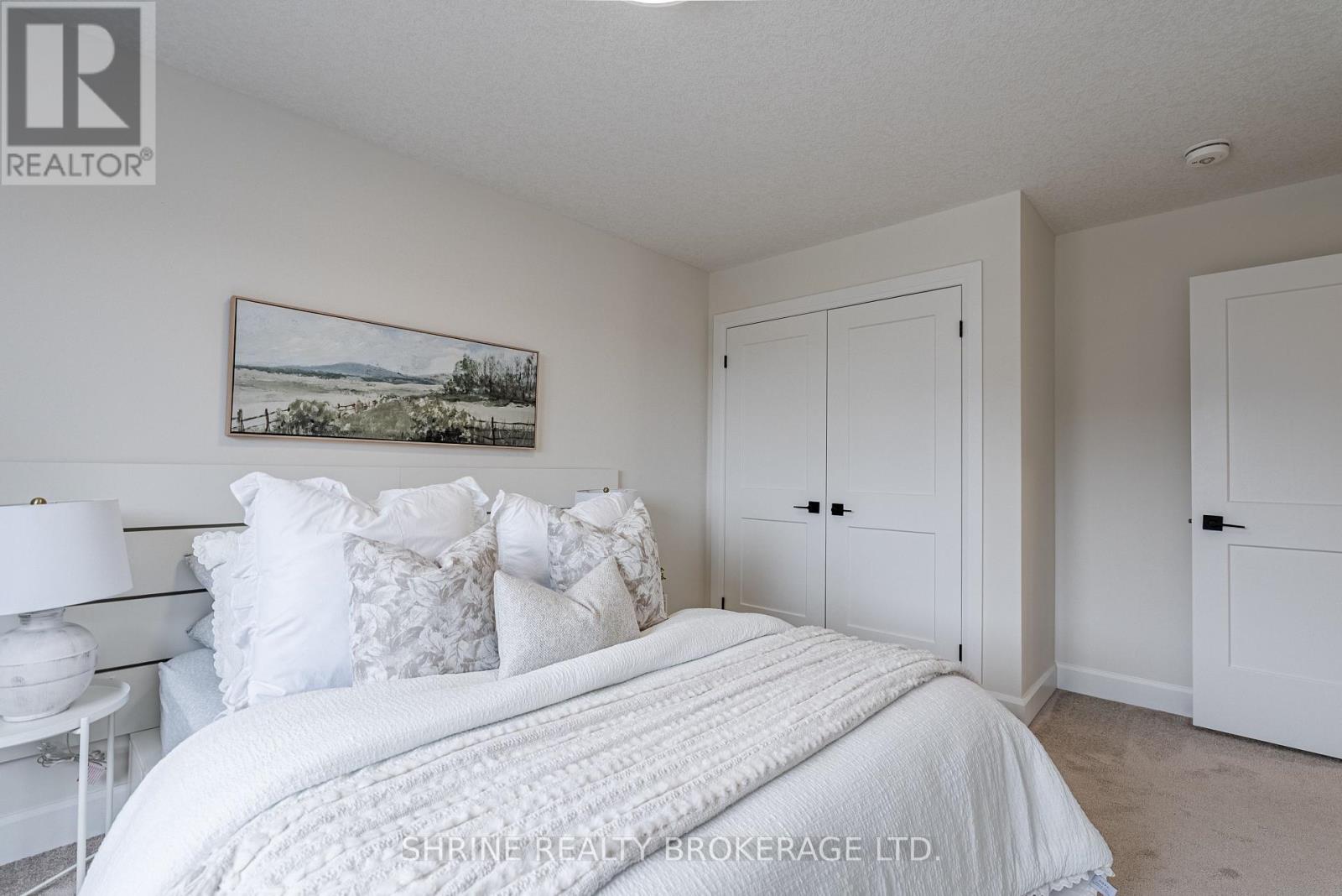 4071 Big Leaf Trail, London South, Ontario  N6P 1H5 - Photo 35 - X12264262