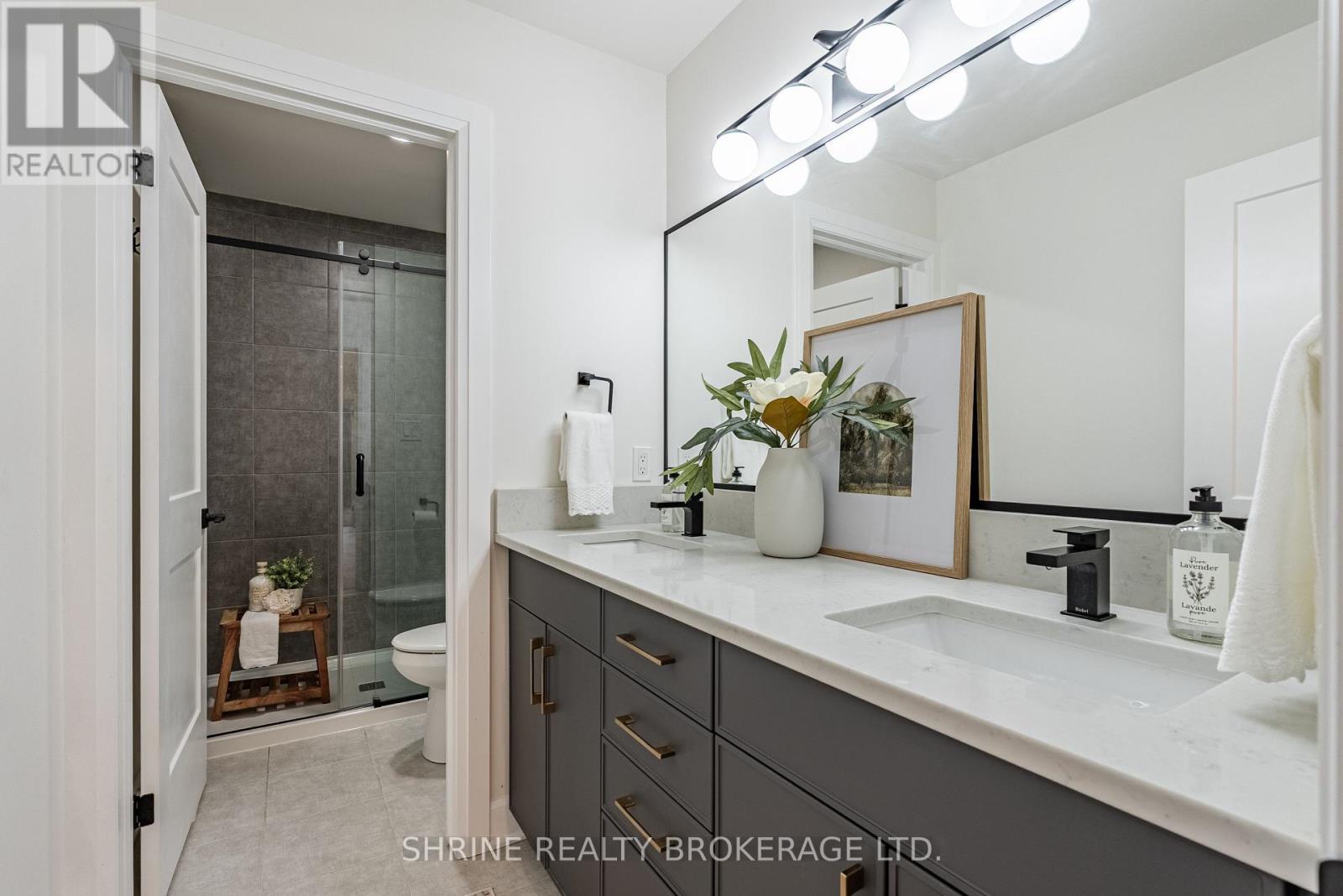 4071 Big Leaf Trail, London South, Ontario  N6P 1H5 - Photo 41 - X12264262