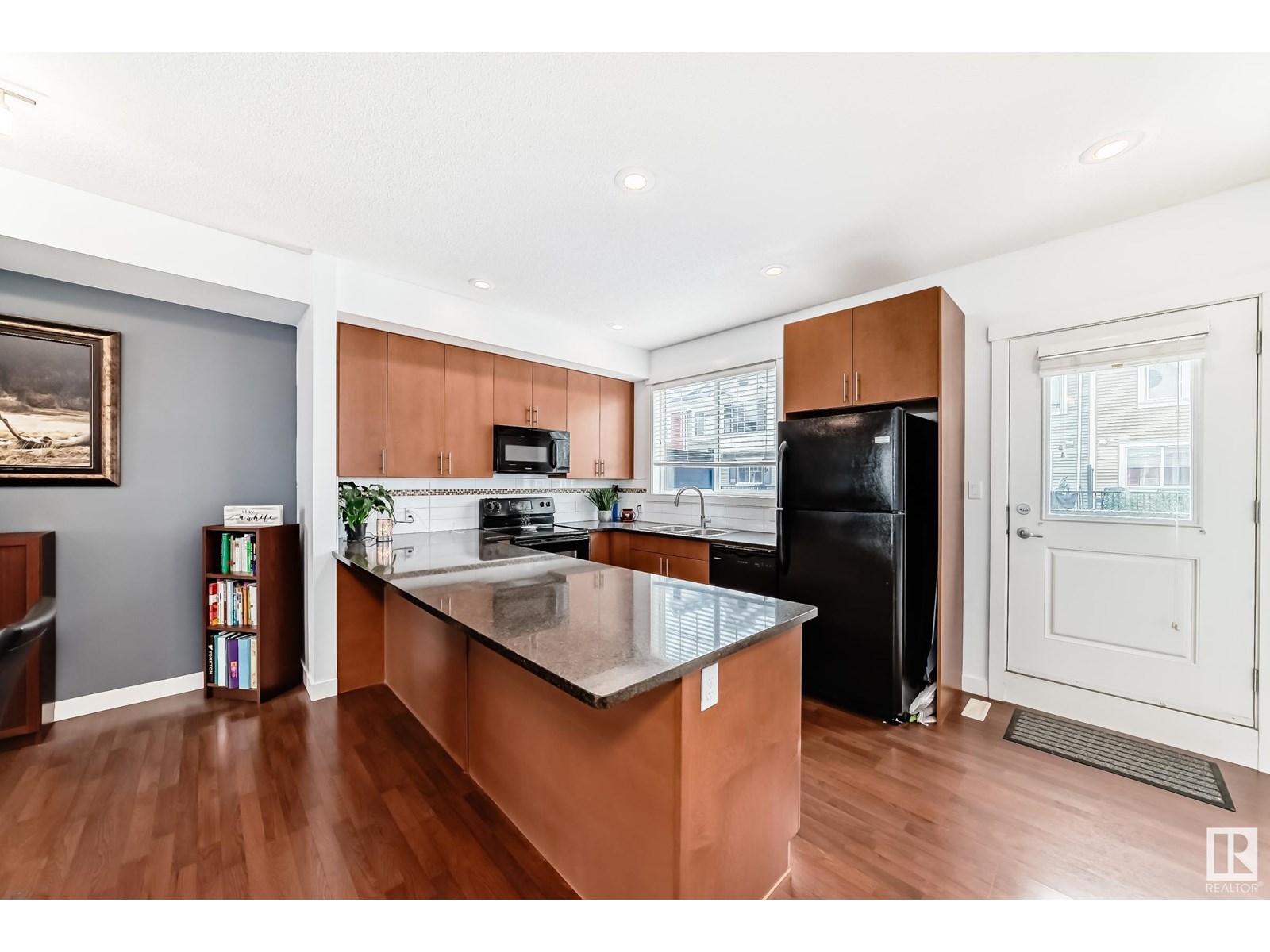 Property at #92 8315 180 AV NW image 5
