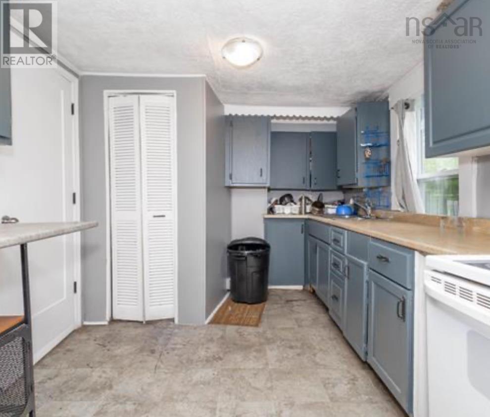 14 Mcdougall Street, Glace Bay, Nova Scotia  B1A 3E7 - Photo 15 - 202516715