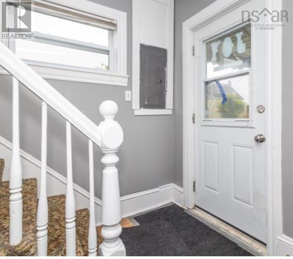 14 Mcdougall Street, Glace Bay, Nova Scotia  B1A 3E7 - Photo 10 - 202516715