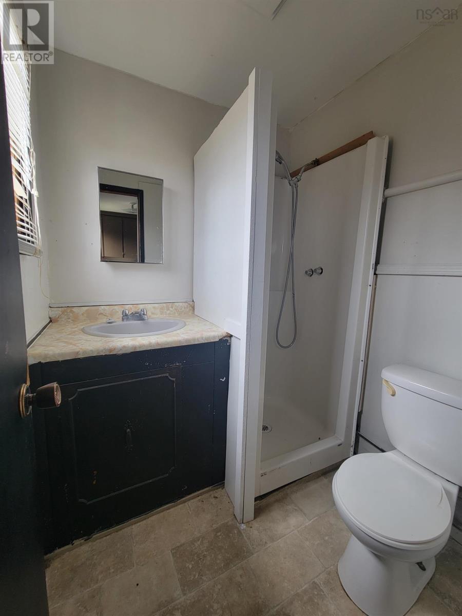 56 King Street, Sydney Mines, Nova Scotia  B1V 1L8 - Photo 13 - 202500862