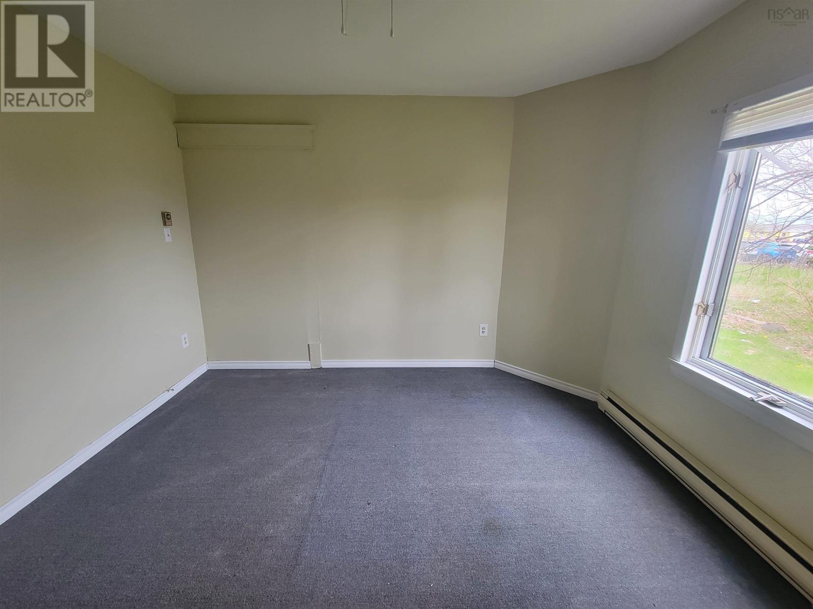 56 King Street, Sydney Mines, Nova Scotia  B1V 1L8 - Photo 8 - 202500862