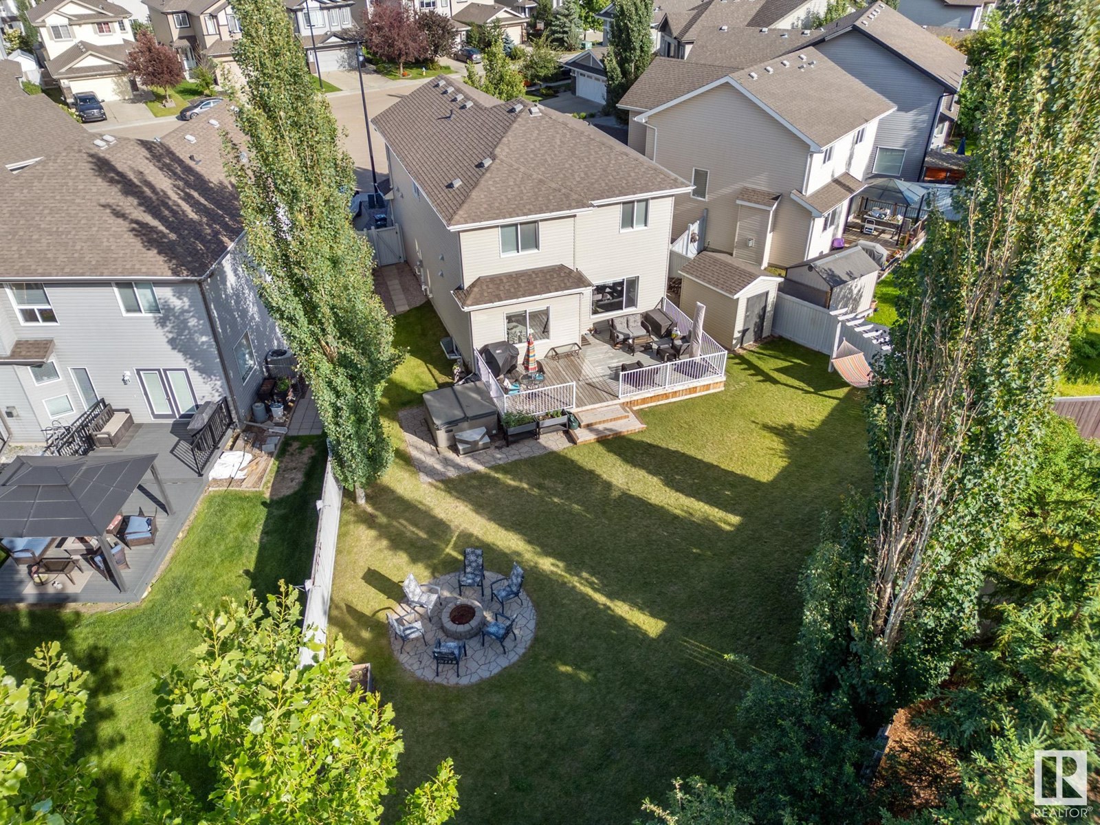Property at 5936 208 ST NW image 3
