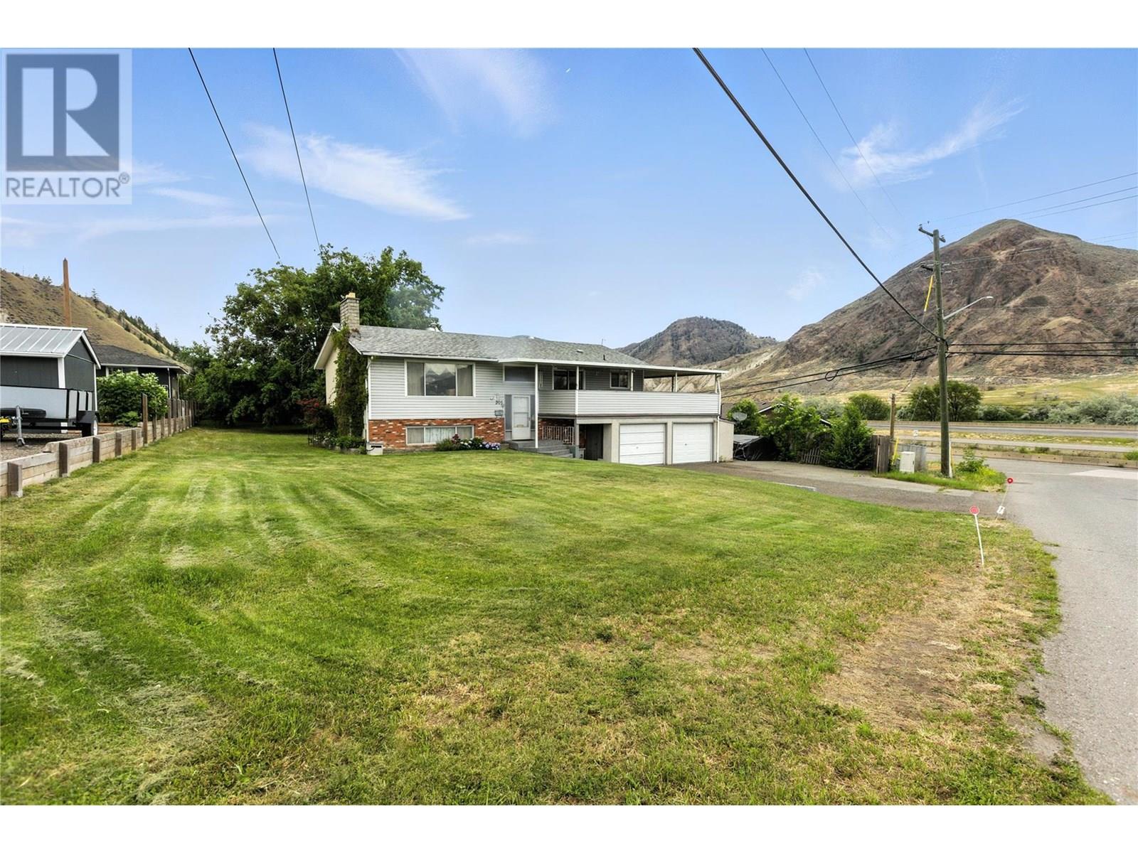 Property at 205 O'Connor Road image 3
