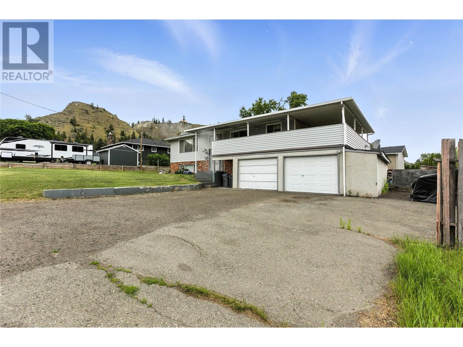 Property at 205 O'Connor Road image 2