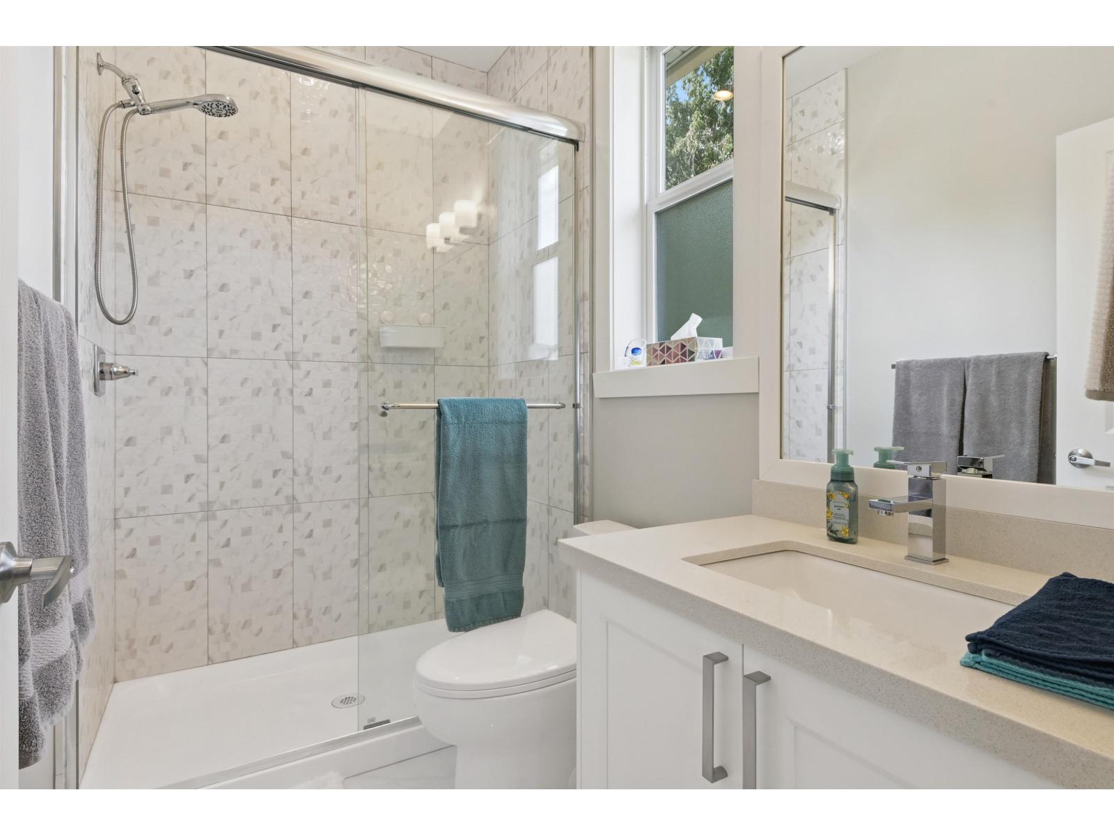 4851 201a Street, Langley, British Columbia  V3A 4J6 - Photo 16 - R3022975