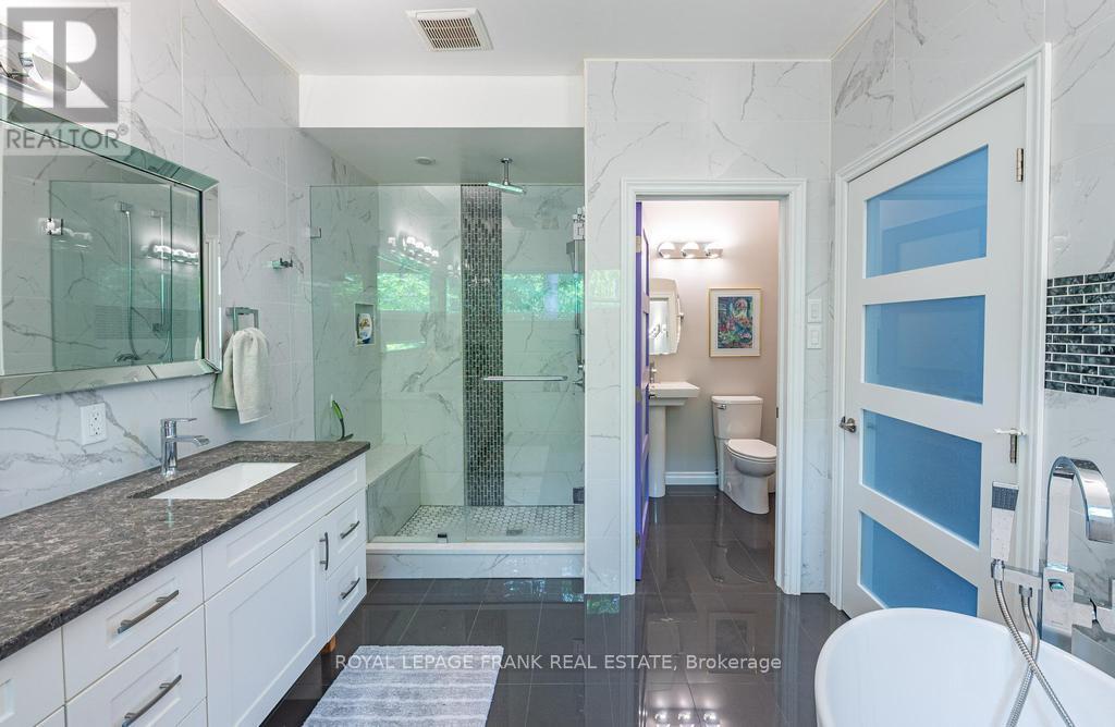 1746 Lakehurst Road, Trent Lakes, Ontario  K0L 1J0 - Photo 17 - X12265281