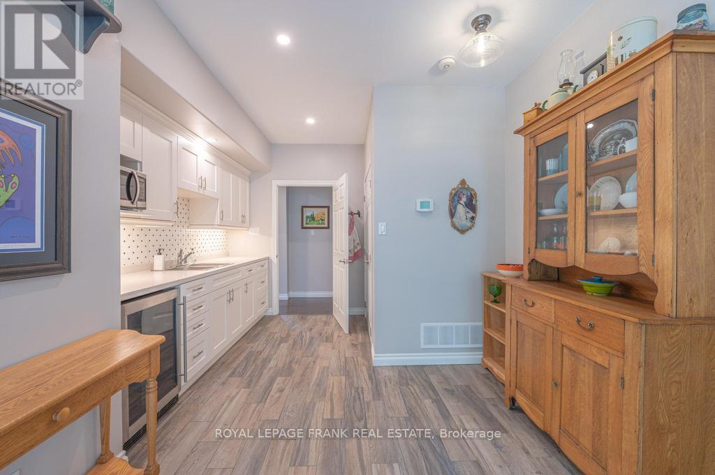 1746 Lakehurst Road, Trent Lakes, Ontario  K0L 1J0 - Photo 21 - X12265281