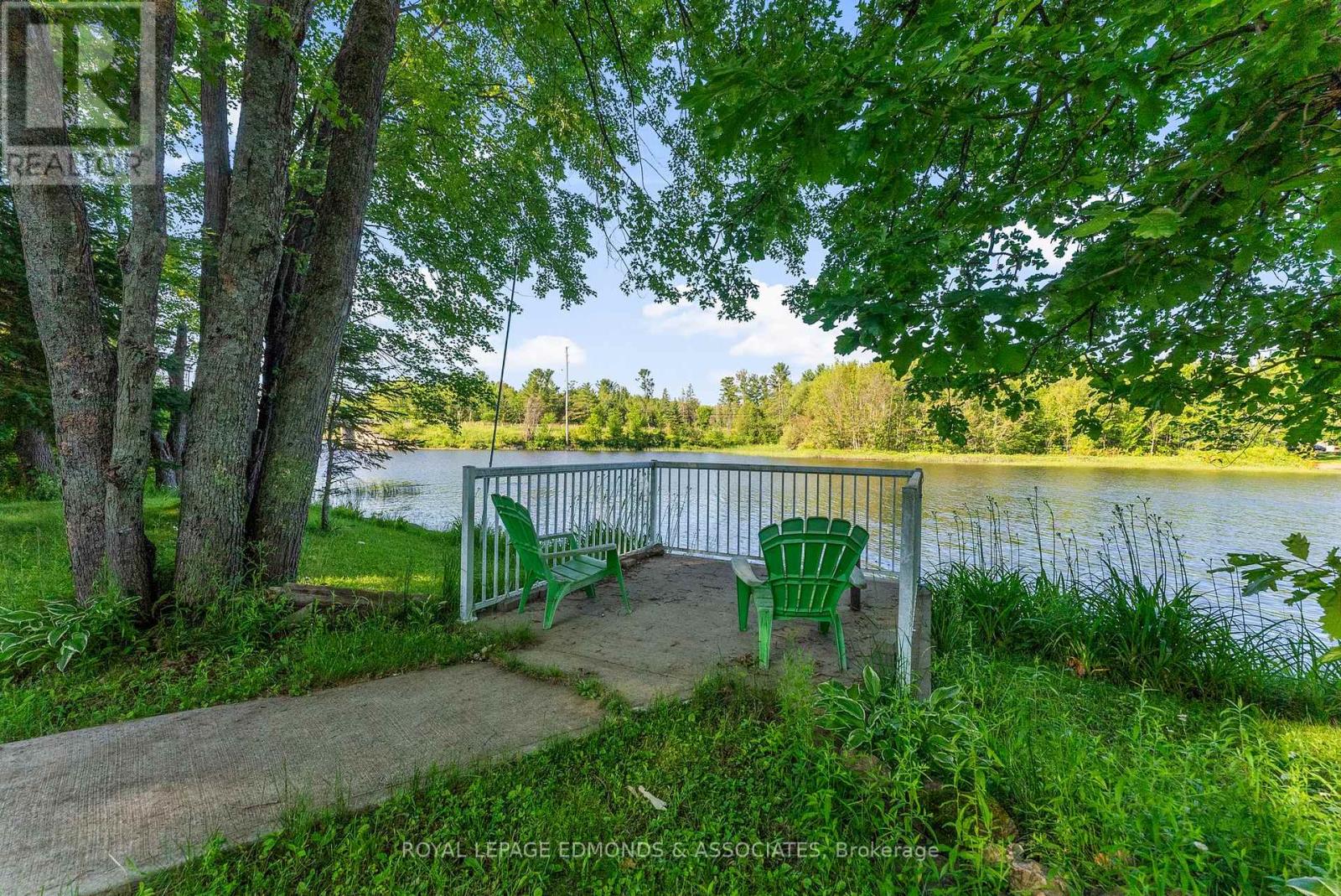 731 Francie Lane, Laurentian Valley, Ontario  K8A 6W2 - Photo 23 - X12265269