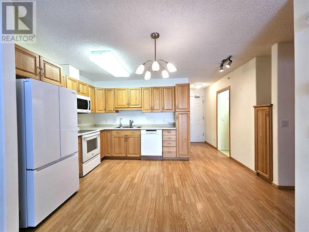 202, 777 48 Street, Edson, Alberta  T7E 1Z6 - Photo 8 - A2211497