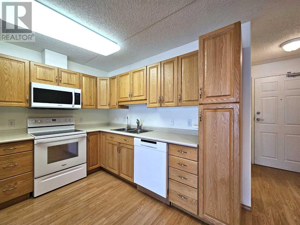 202, 777 48 Street, Edson, Alberta  T7E 1Z6 - Photo 9 - A2211497