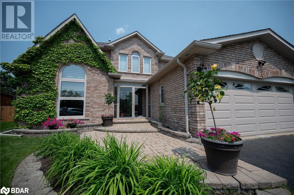 Property at 10 GORDON Court image 3