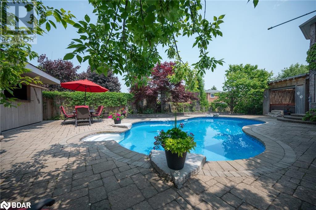 10 Gordon Court, Barrie, Ontario  L4N 7A4 - Photo 7 - 40747874