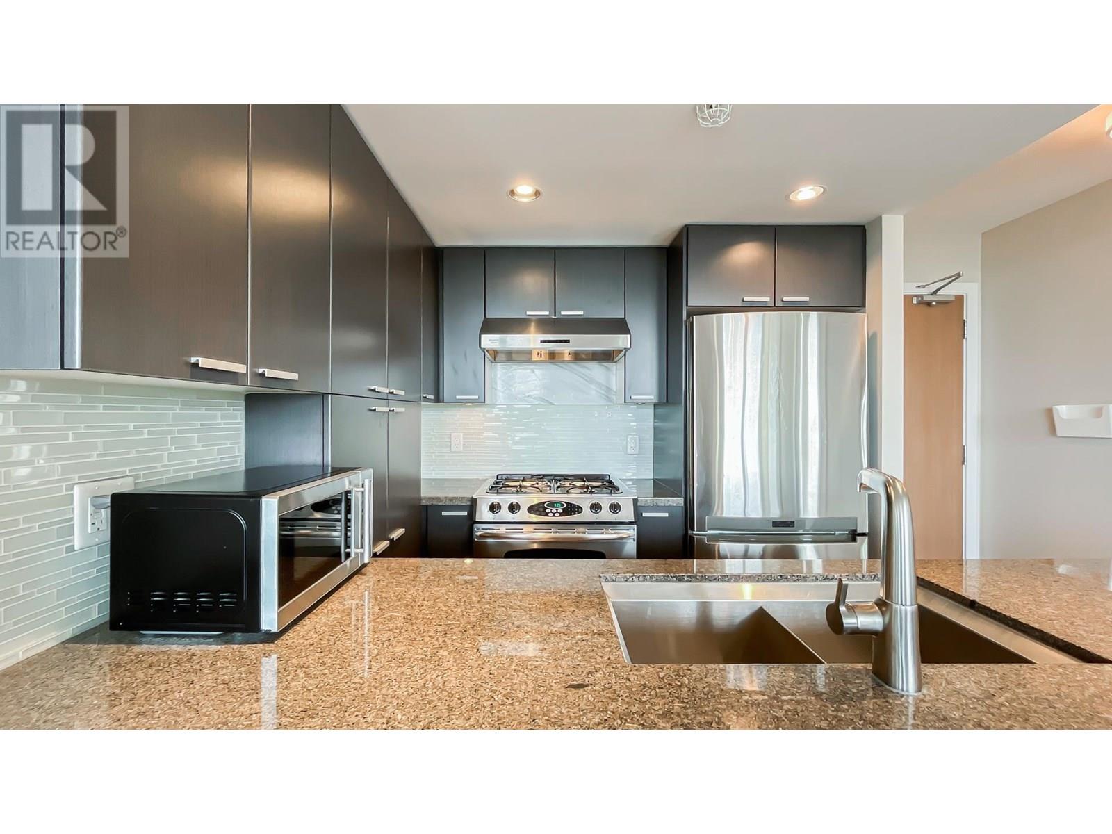 2402 2232 Douglas Road, Burnaby, British Columbia  V5C 0G9 - Photo 4 - R3022842