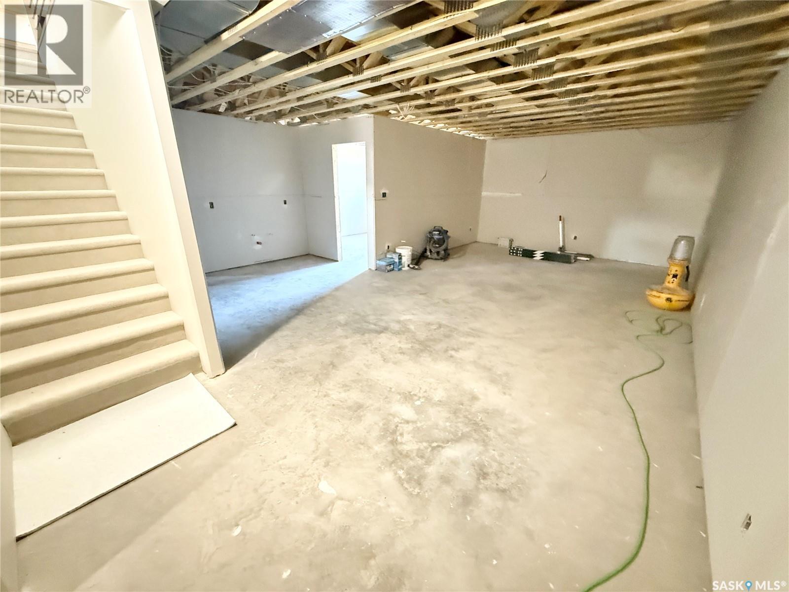 161 Delaet Drive, Weyburn, Saskatchewan  S4H 3B9 - Photo 26 - SK011687