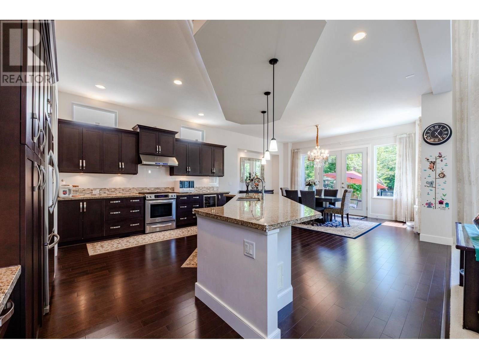 1351 Kingston Street, Coquitlam, British Columbia  V3E 0H4 - Photo 8 - R3022670