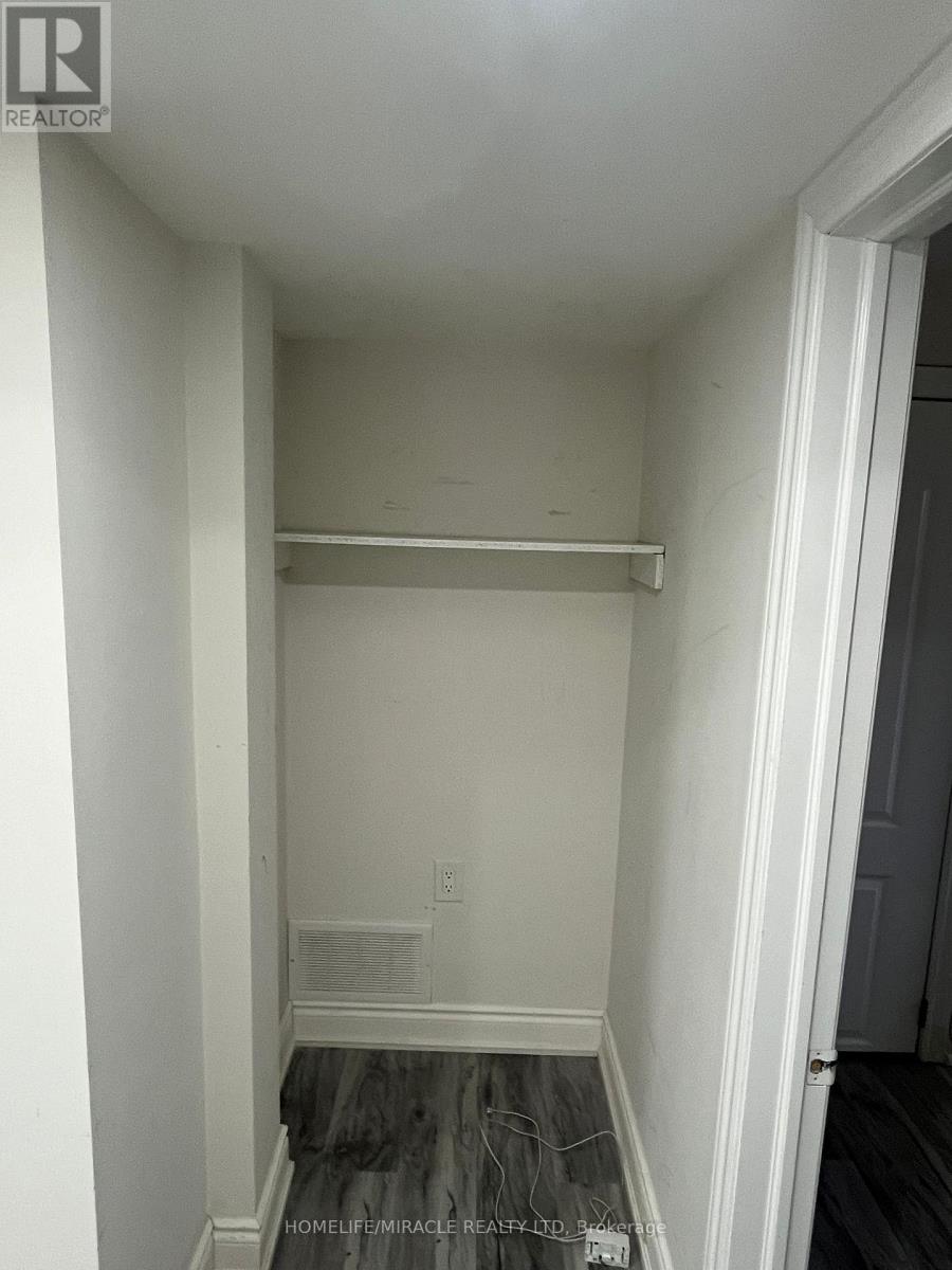 Bsmt - 75 Mcmurchy Avenue S, Brampton, Ontario  L6Y 1Y7 - Photo 8 - W12242462