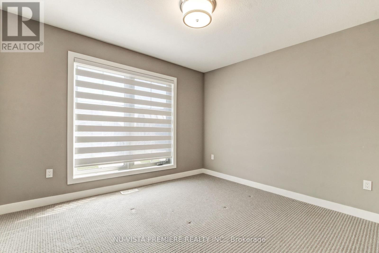 46 Aspen Circle, Thames Centre, Ontario  N0M 2P0 - Photo 26 - X12265373