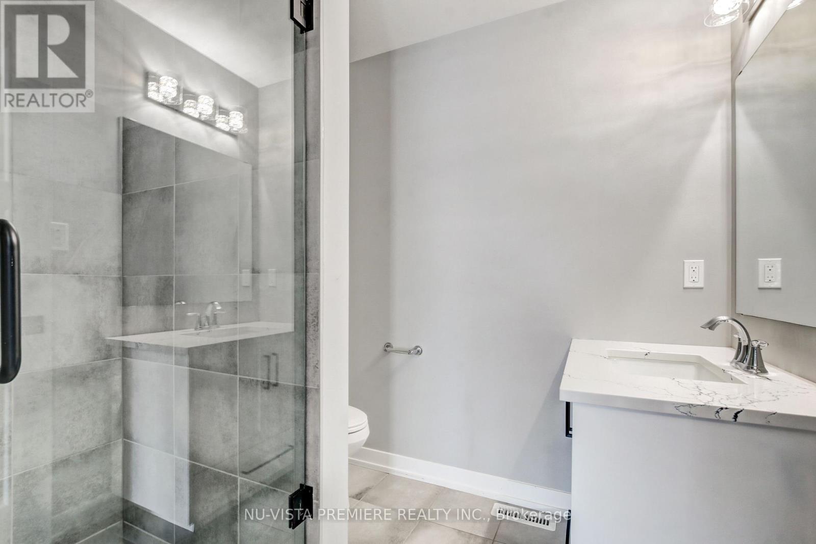 46 Aspen Circle, Thames Centre, Ontario  N0M 2P0 - Photo 28 - X12265373