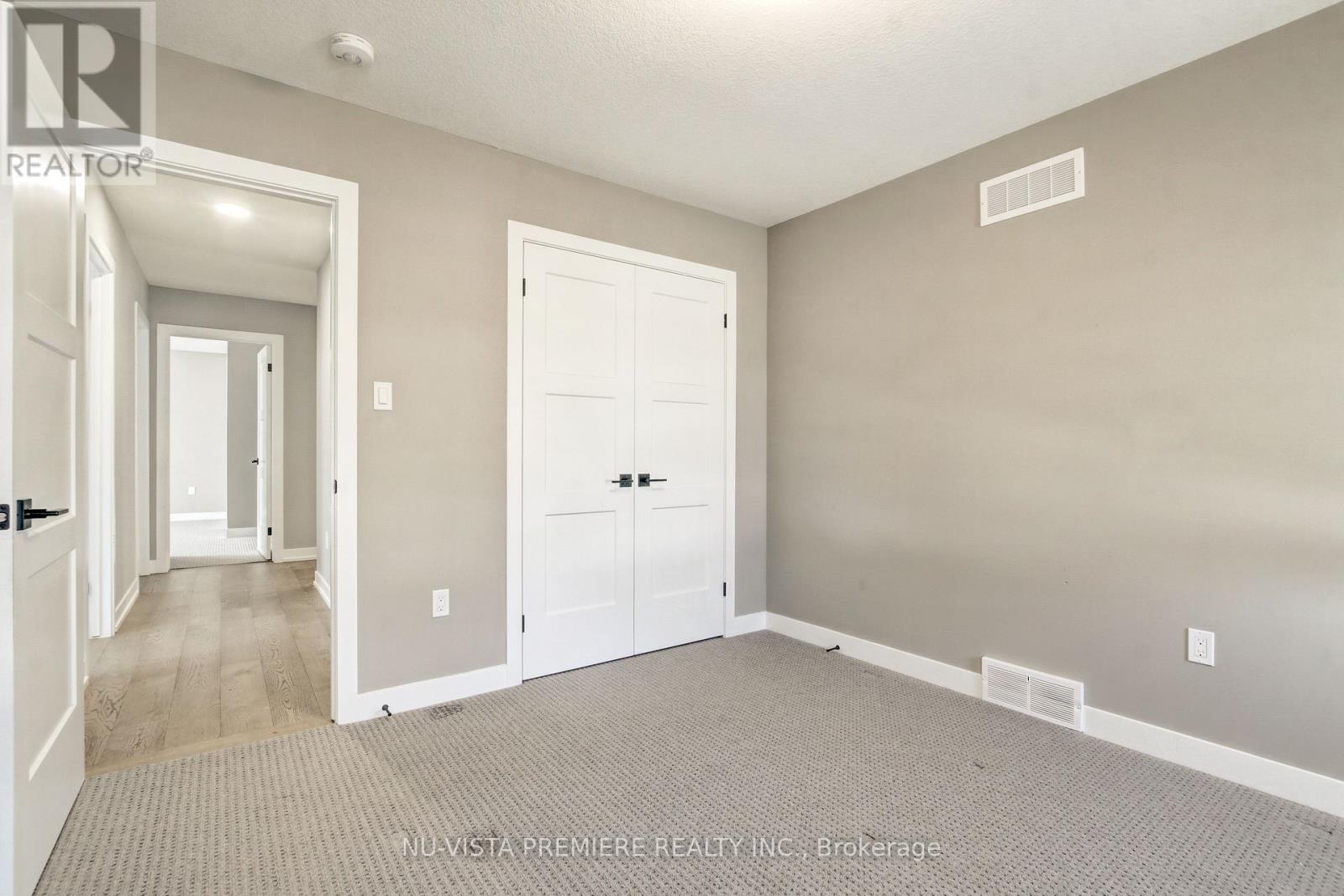 46 Aspen Circle, Thames Centre, Ontario  N0M 2P0 - Photo 33 - X12265373