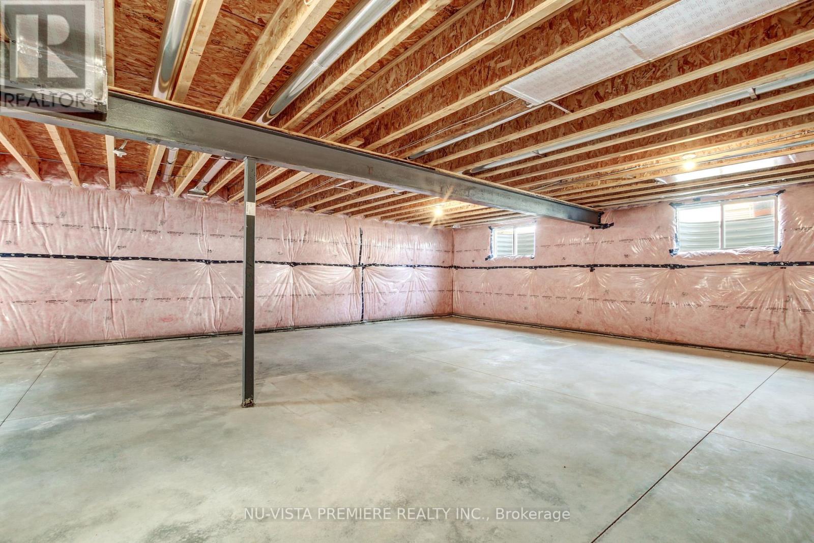 46 Aspen Circle, Thames Centre, Ontario  N0M 2P0 - Photo 35 - X12265373