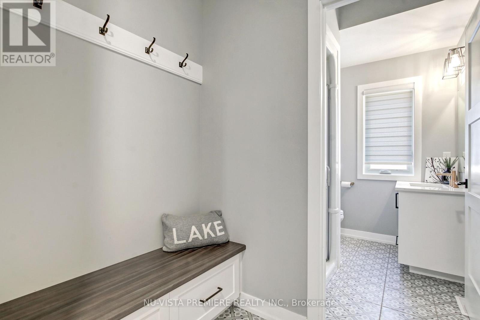 46 Aspen Circle, Thames Centre, Ontario  N0M 2P0 - Photo 6 - X12265373