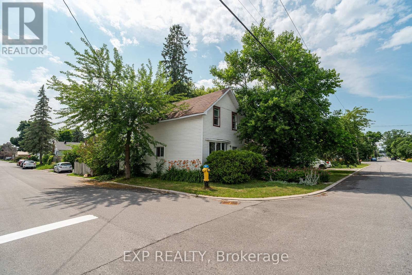 Property at 294 MOFFATT STREET image 1