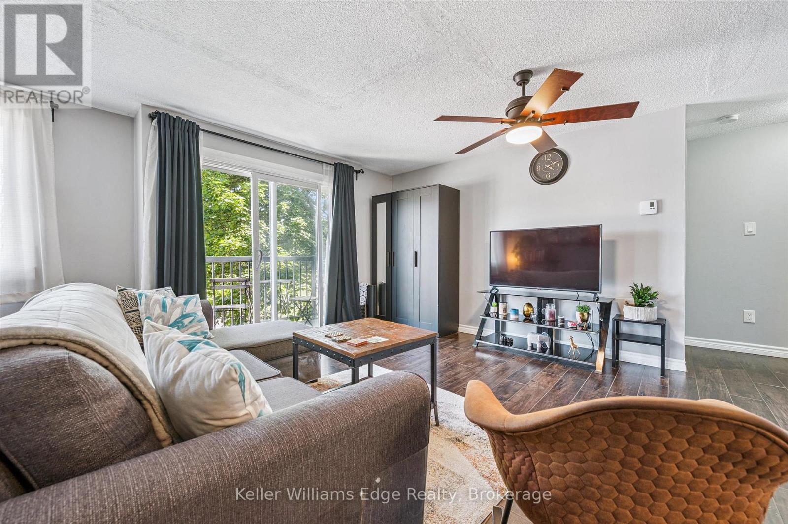 210 - 275 Eiwo Court, Waterloo, Ontario  N2K 2M8 - Photo 10 - X12265473