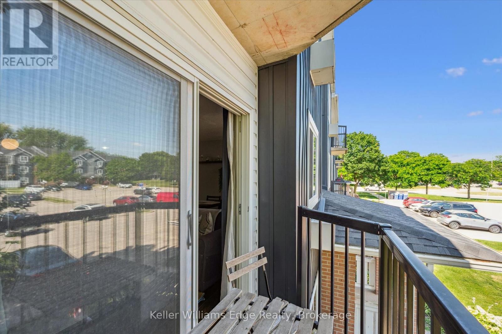 210 - 275 Eiwo Court, Waterloo, Ontario  N2K 2M8 - Photo 22 - X12265473