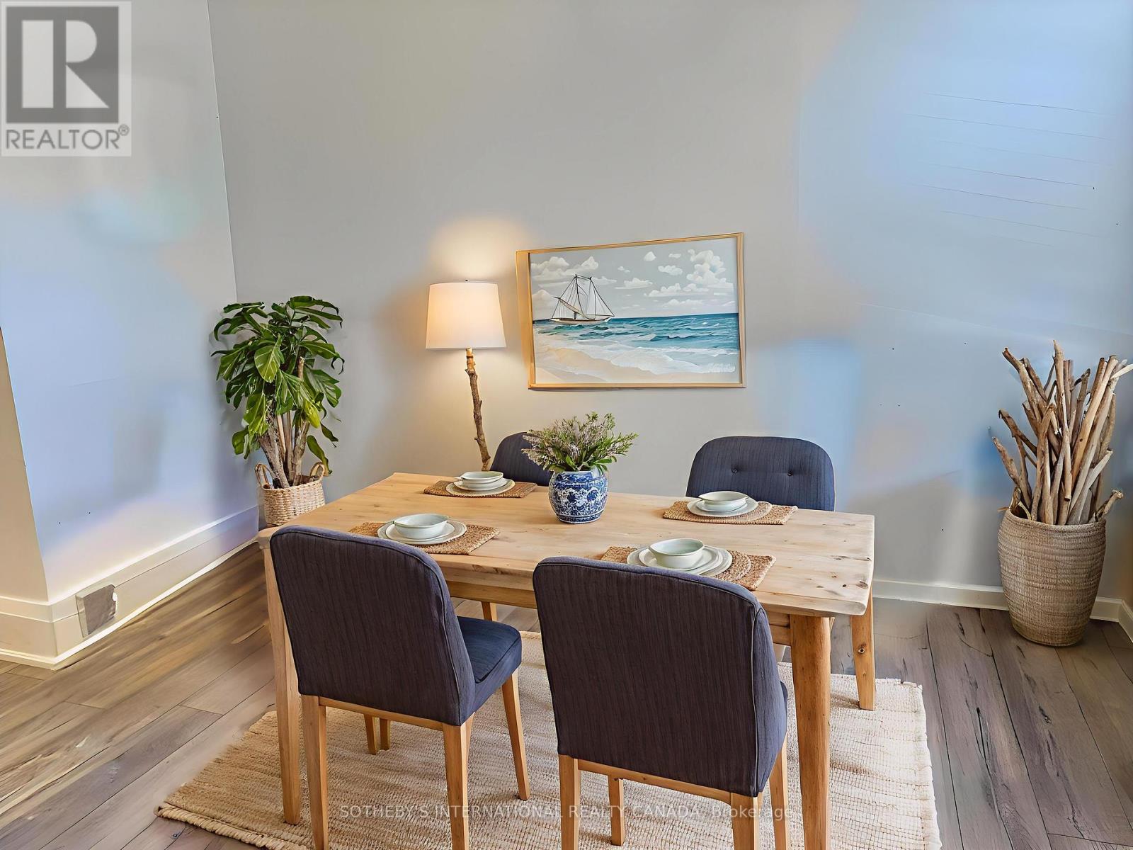 3 - 227 Beverley Street, Toronto, Ontario  M5T 1Z4 - Photo 6 - C12265190
