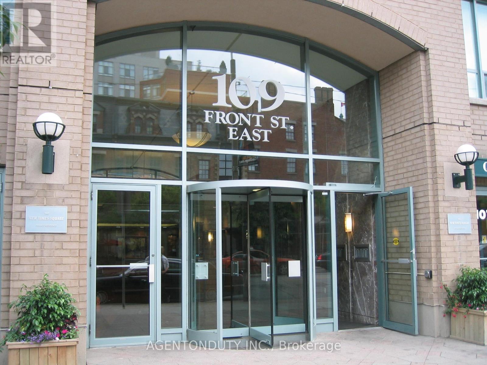529 - 109 Front Street E, Toronto, Ontario  M5A 4P7 - Photo 3 - C12265194