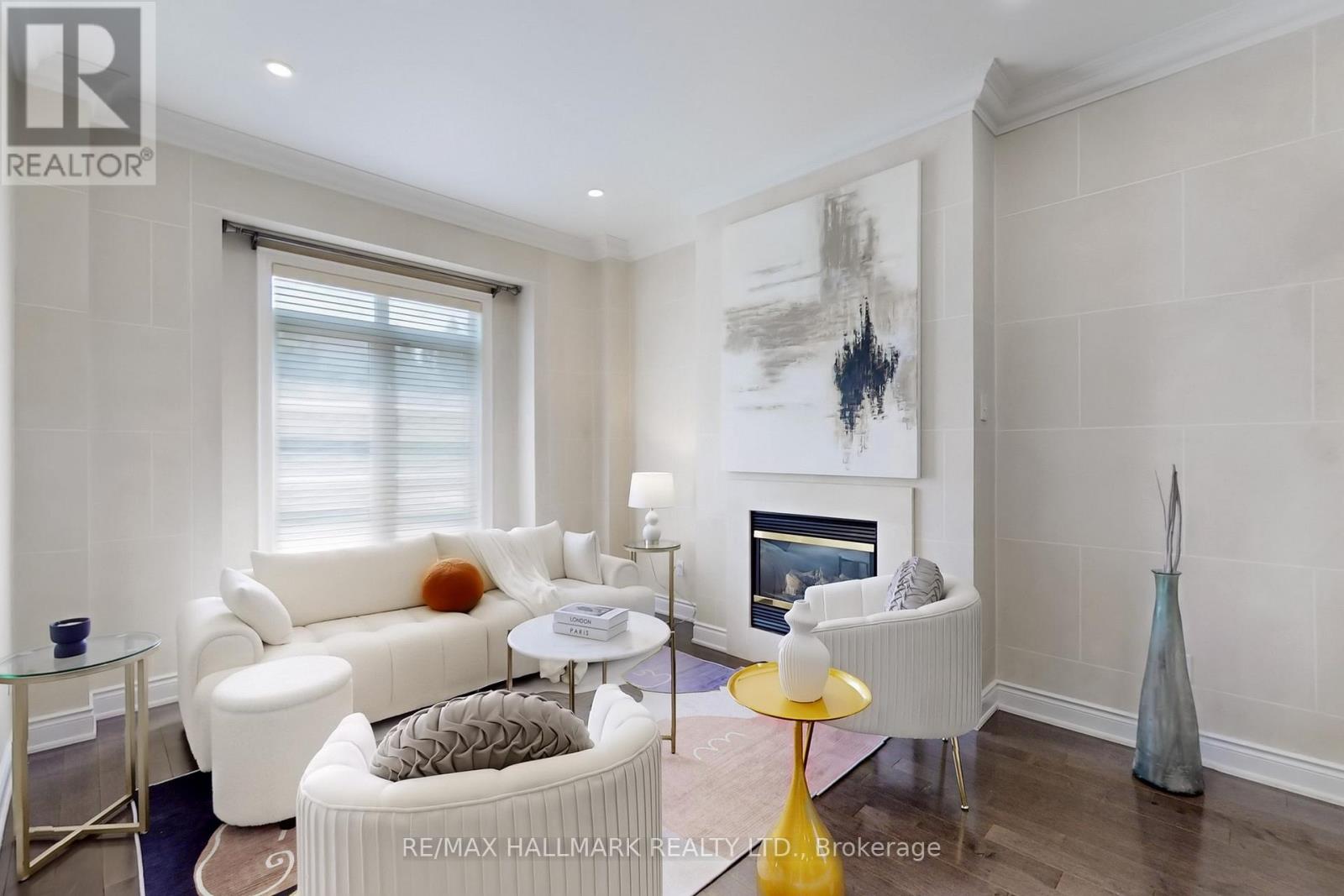 Property at 420 PARADELLE DRIVE image 5