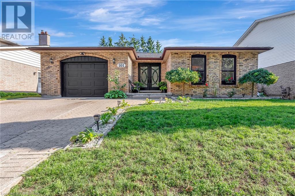 Property at 101 DEVONGLEN Drive image 2