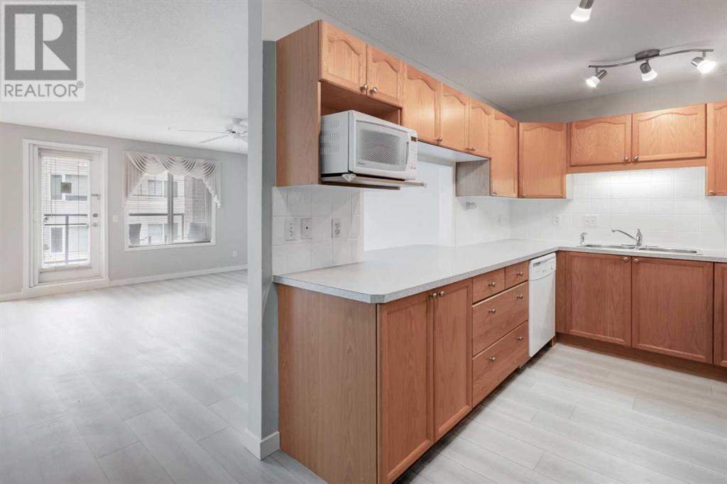 Property at 1108, 928 Arbour Lake Road NW image 3