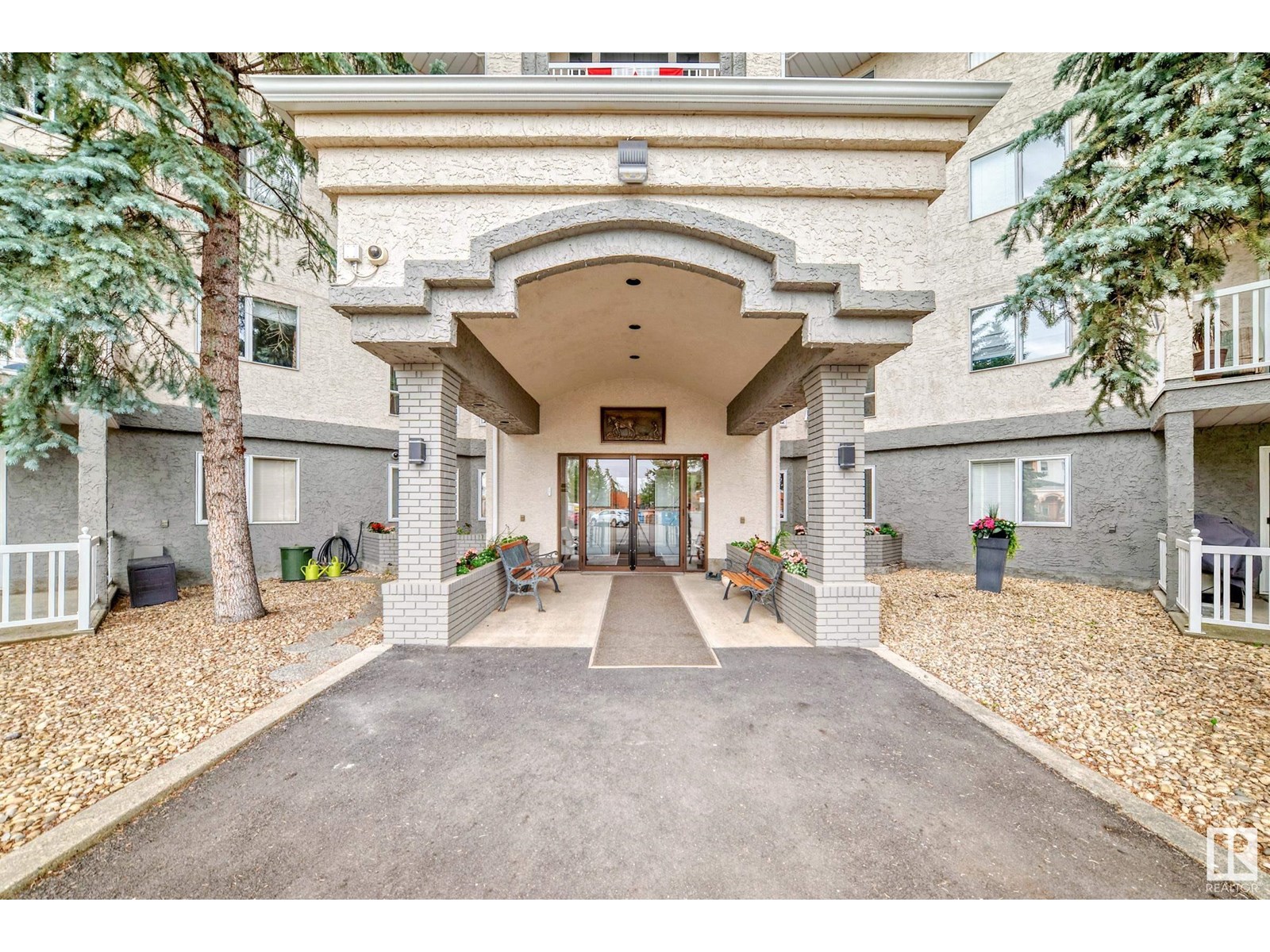 Property at #211 10915 21 AV NW image 1
