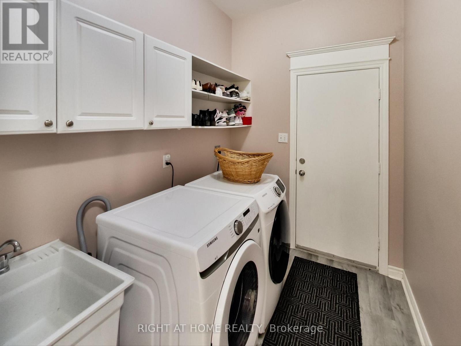 Property at 331 AUSTIN PAUL DRIVE image 4