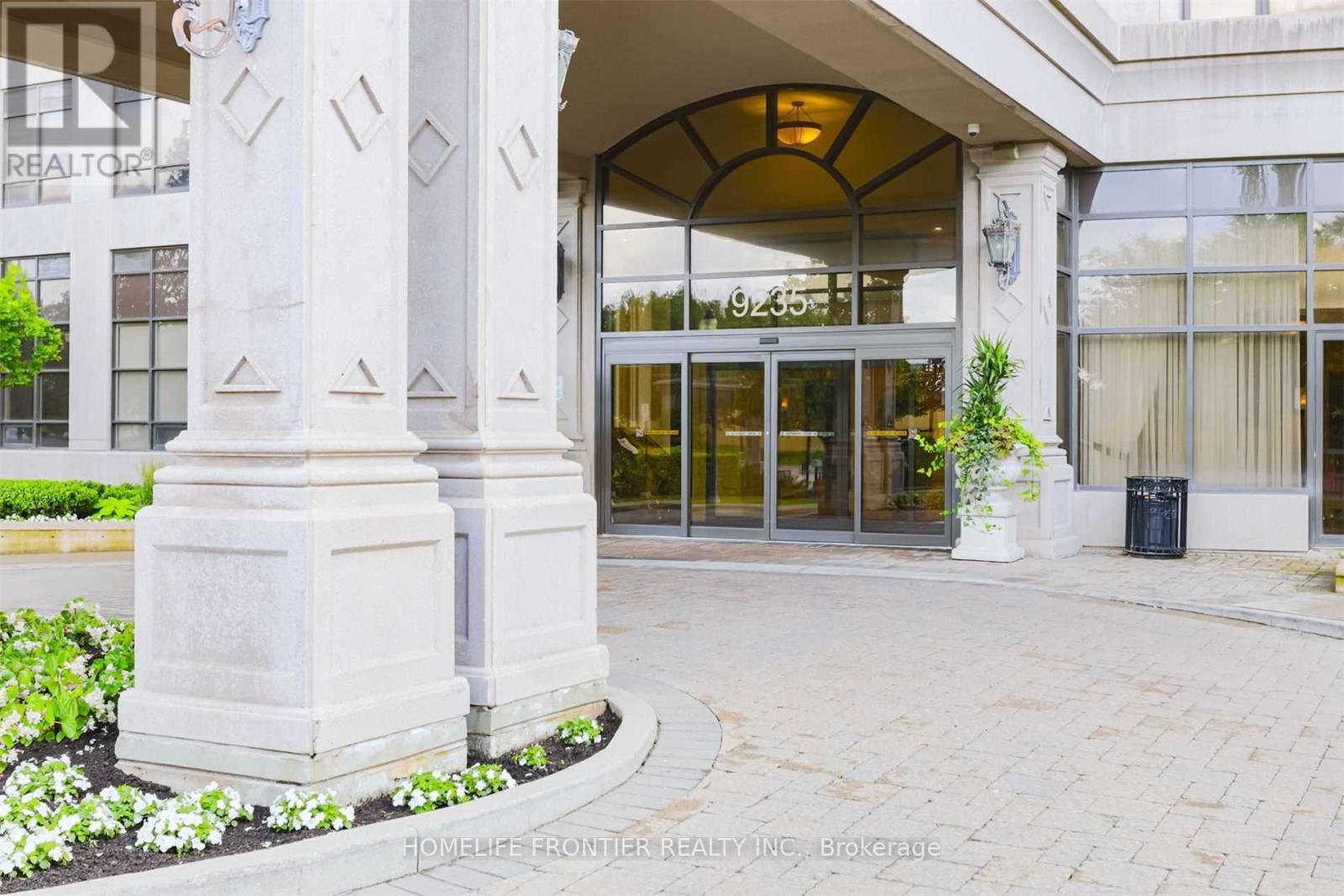 Property at 511 - 9235 JANE STREET image 3