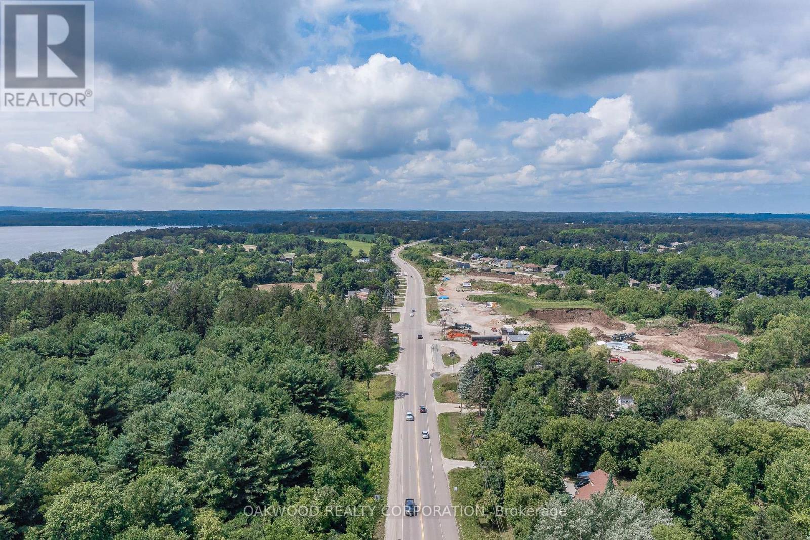 8626 Highway 12 W, Oro-Medonte, Ontario  L3V 6H2 - Photo 13 - S12265080
