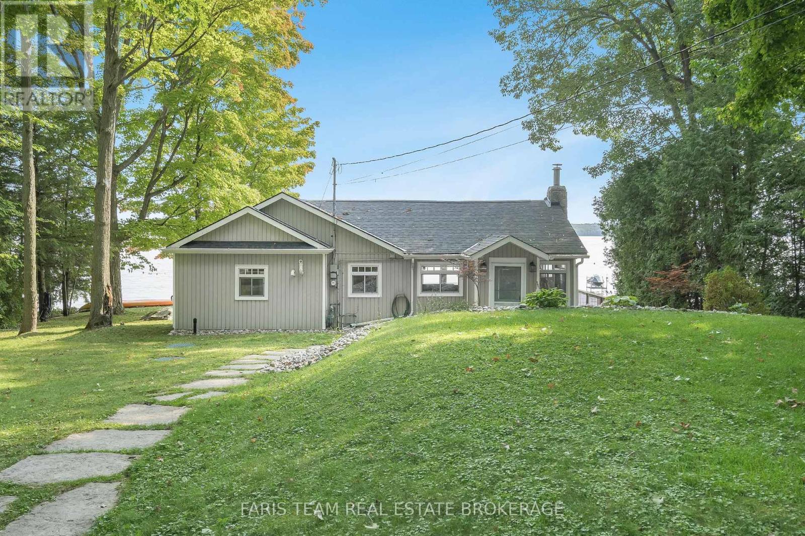 Property at 1449 CHAMPLAIN ROAD image 3
