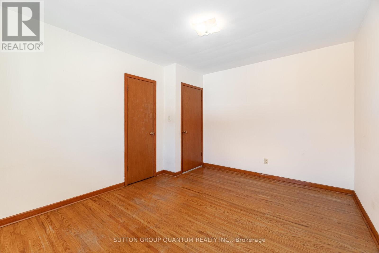 126 Angelene Street, Mississauga, Ontario  L5G 1X2 - Photo 25 - W12265006