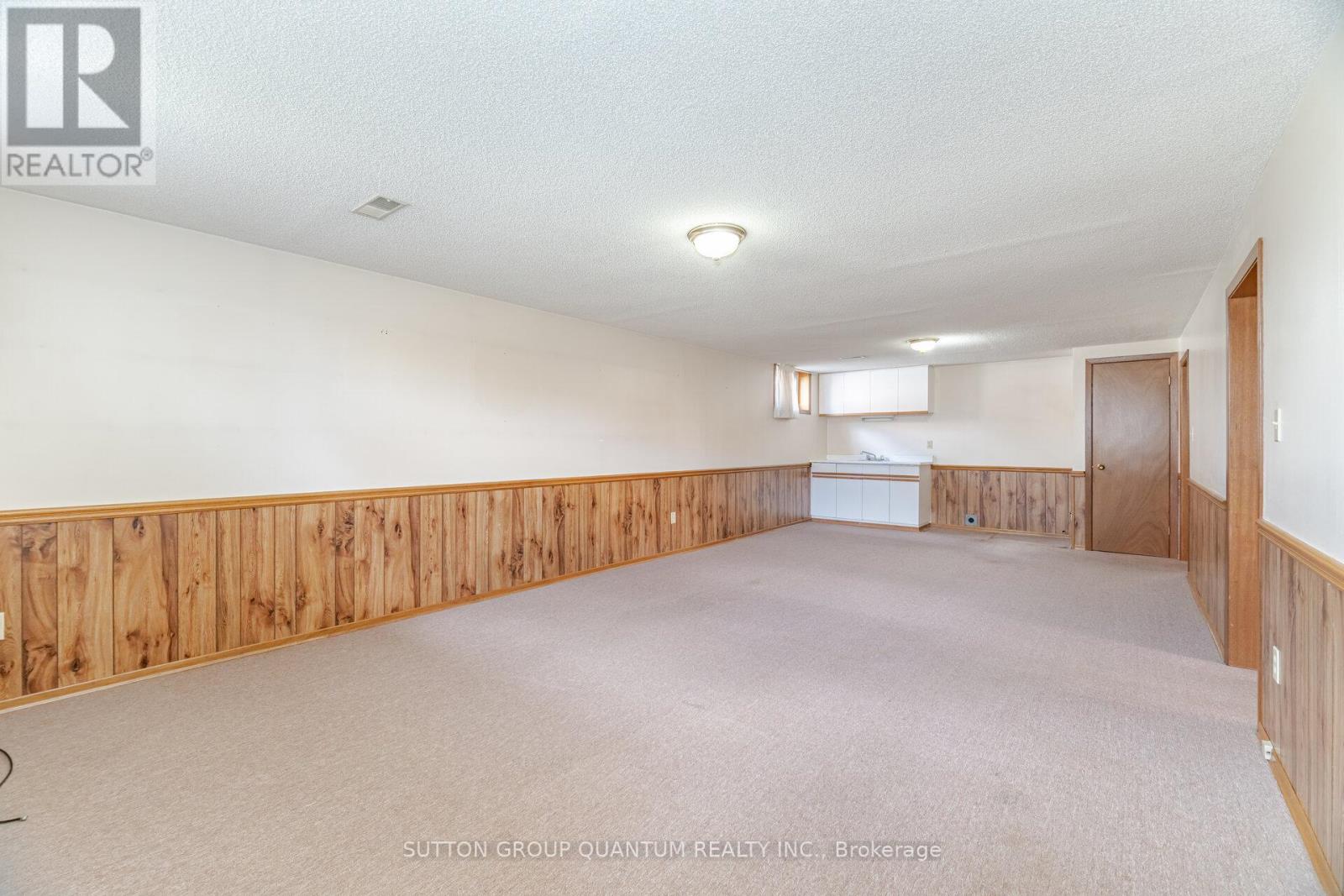 126 Angelene Street, Mississauga, Ontario  L5G 1X2 - Photo 34 - W12265006